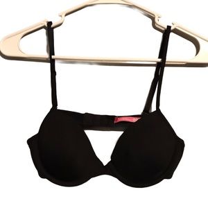 Pink Victoria’s Secret T-Shirt Demi Bra